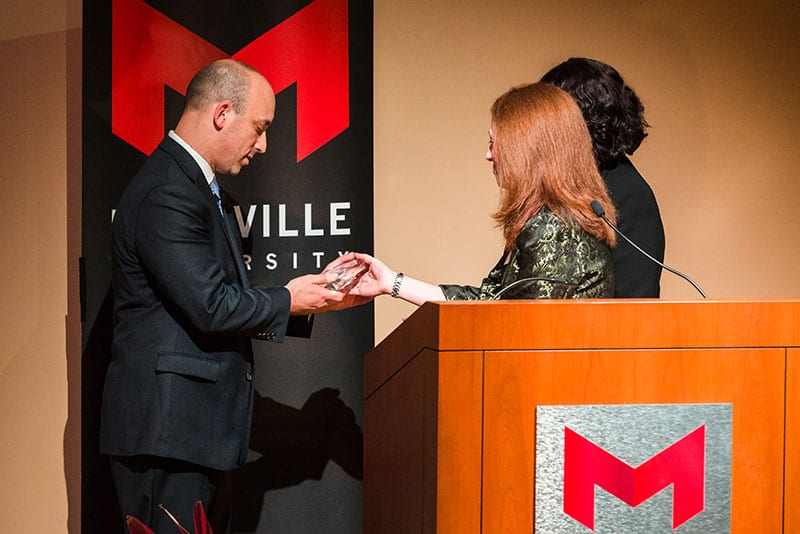 Jonathan Greenblatt accepts the Sister Mary Byles Award for 2017