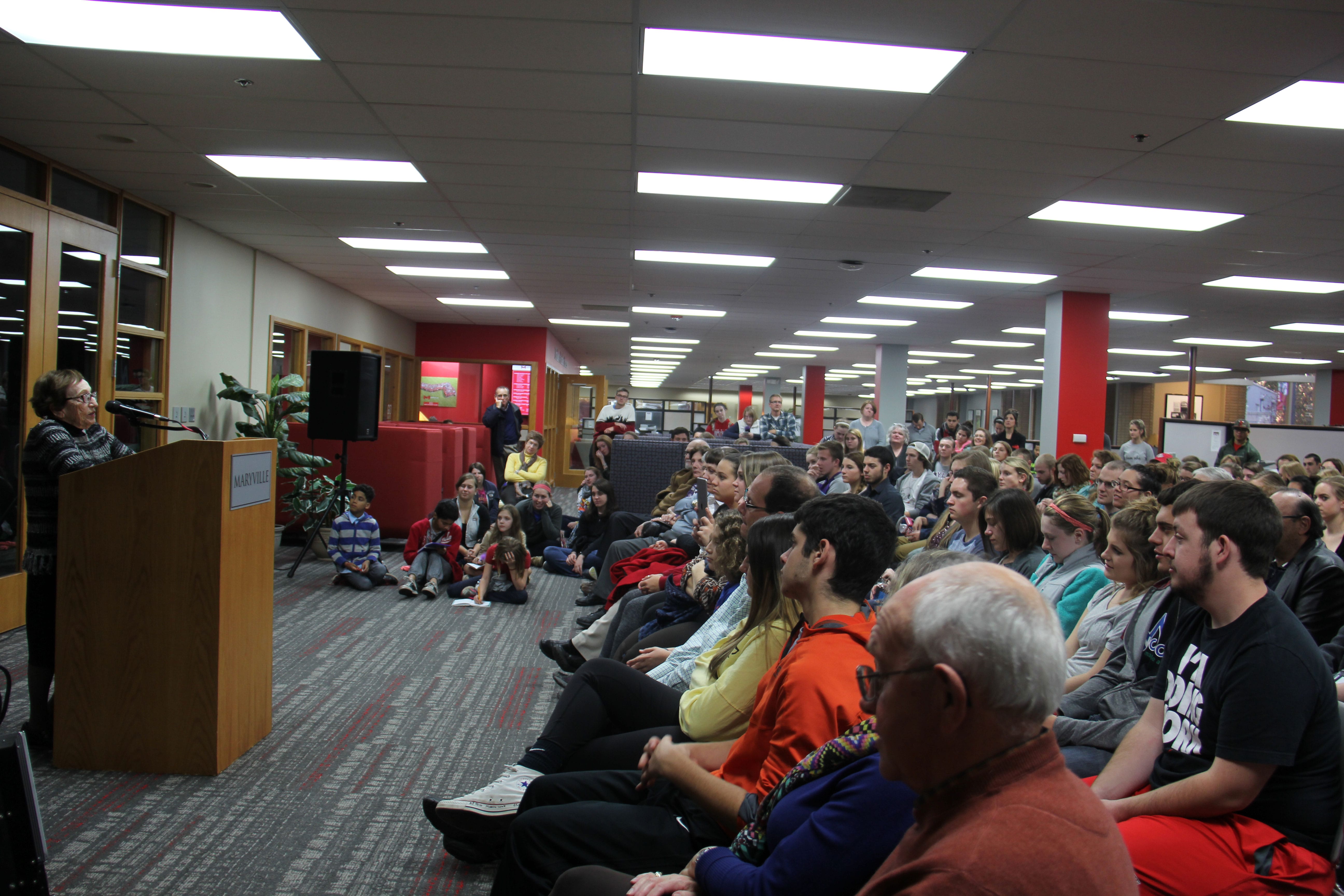 Holocaust survior Sonia Klein speaks at Maryville