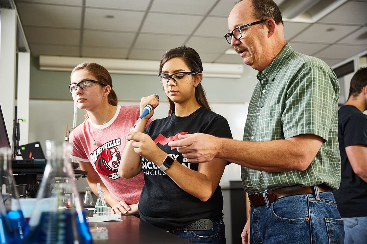 students in chemistry lab