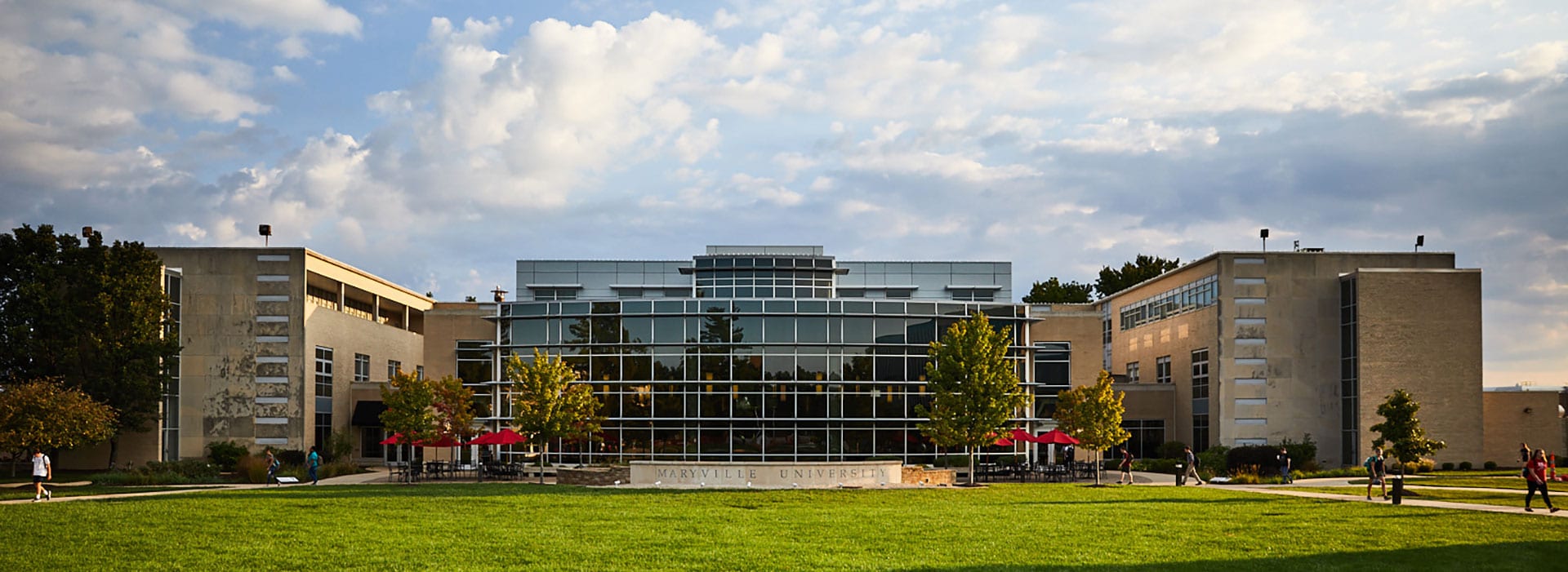 front of gander hall at maryville university