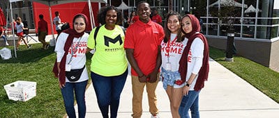 Students ready for Move In Day 2018