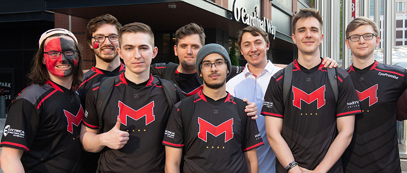 Maryville's Esports Team posing for their winning picture