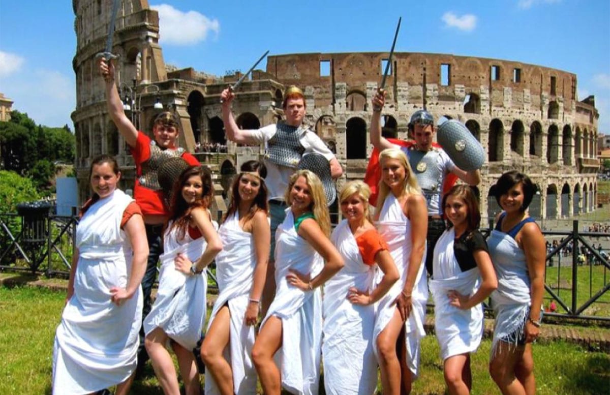 Maryville students in front of the Coliseum in era clothing