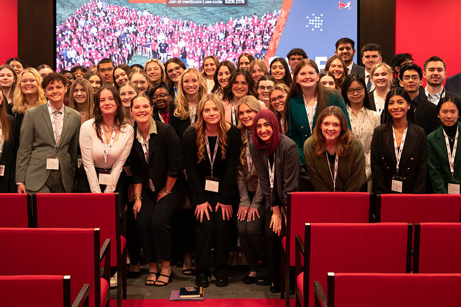 University Scholars students posing for picture
